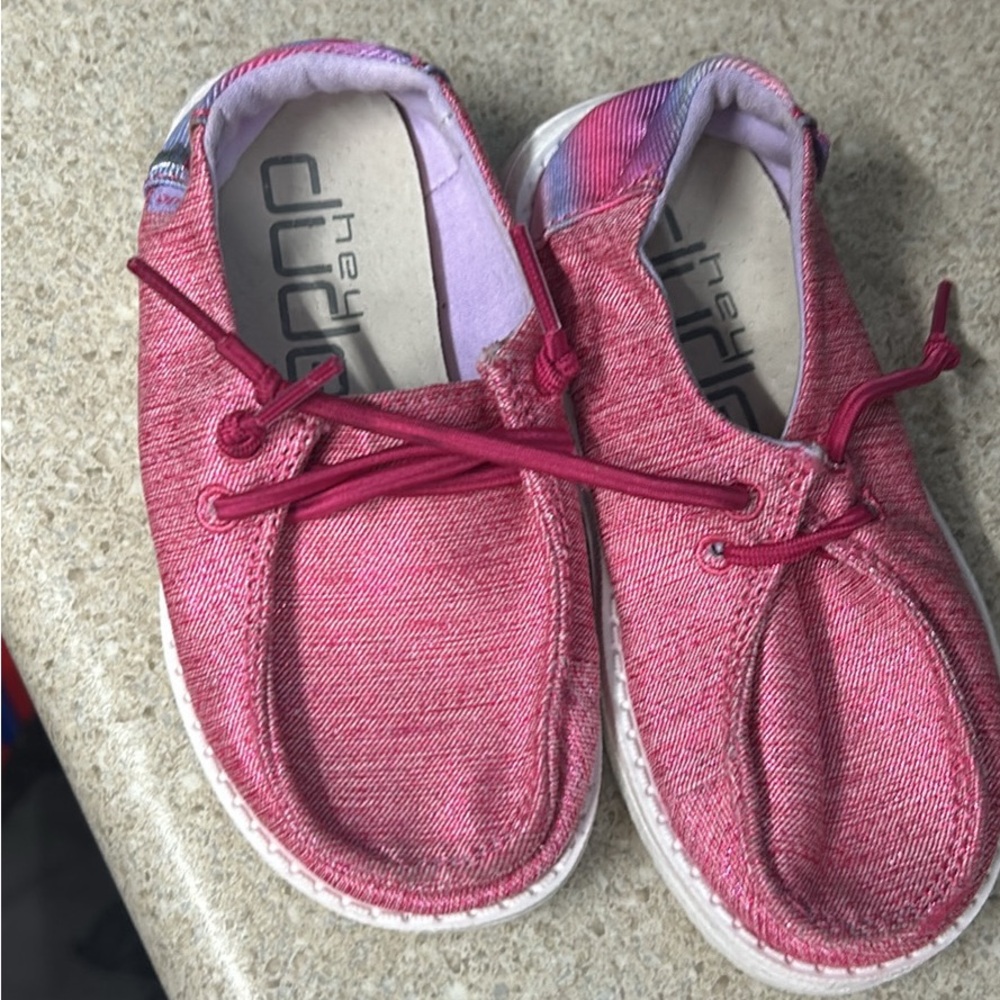 Like new toddler girls size 8 hey dudes - worn once. Paid 45, open to offers